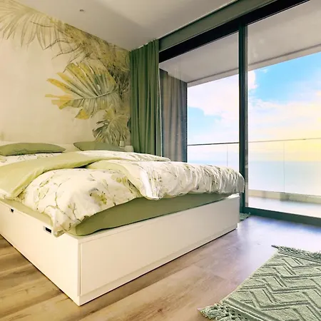 Apartament Sea Front