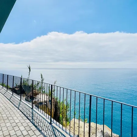 Apartment Sea Front Câmara de Lobos